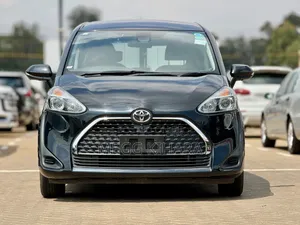 Toyota Sienta 2019 Black