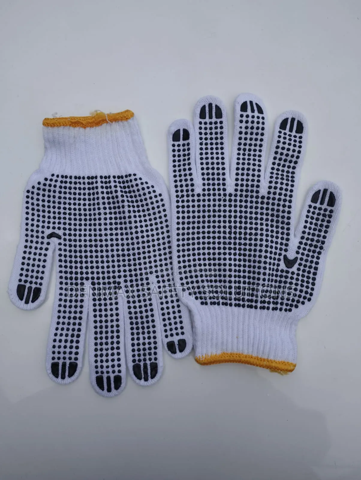 Dotted Gloves