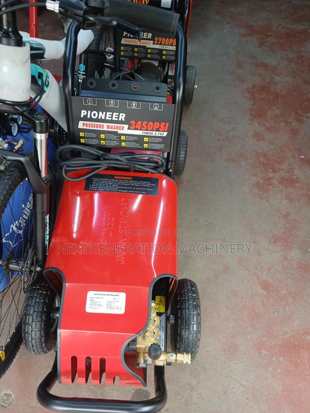 Pioneer 3450psi High Pressure Machine