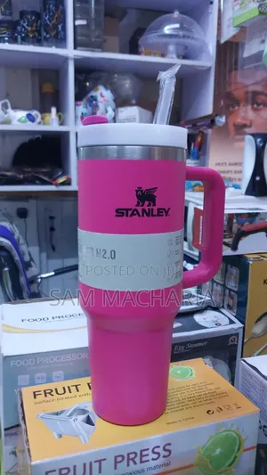 Stanley Travel Mug. 1.8 L .