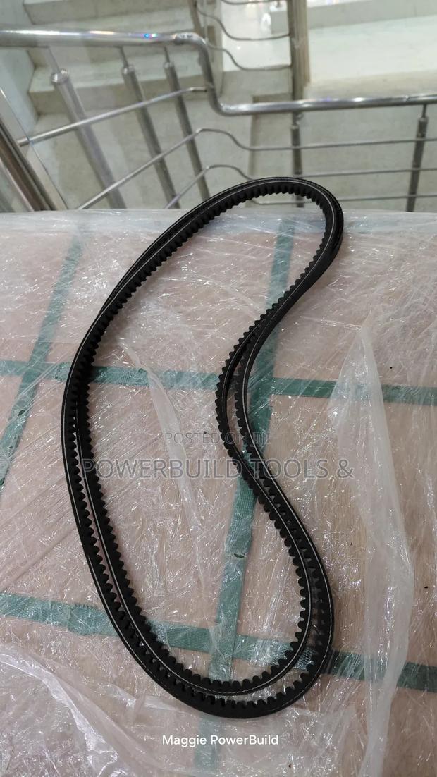 Industrial Toothed/Clogged v Belt - thumbnail 2