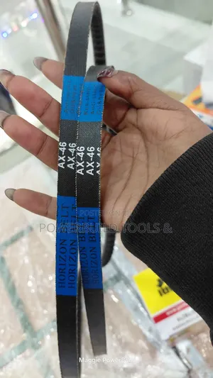 Industrial Toothed/Clogged v Belt