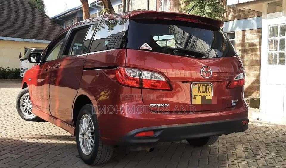 Mazda Premacy 2017 Red