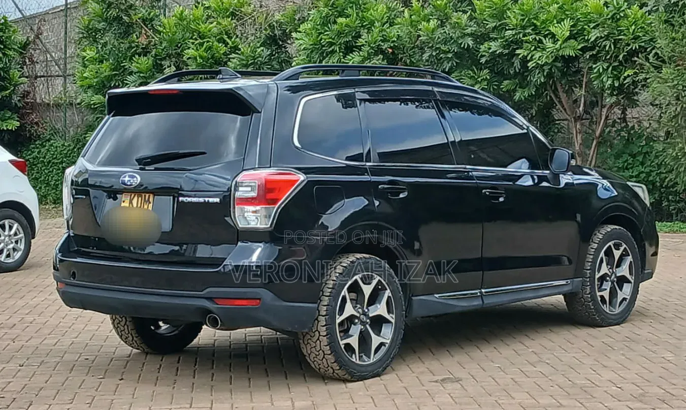 Subaru Forester 2017 Black