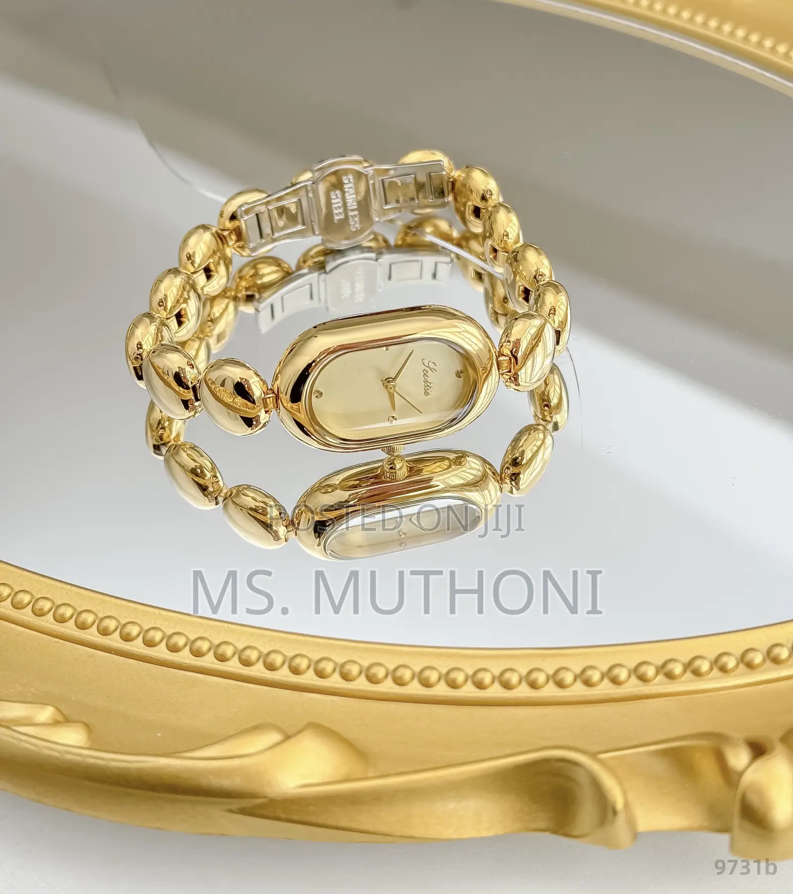 Minimalist Oval Dial With a Dainty Bracelet Scottie Ladies