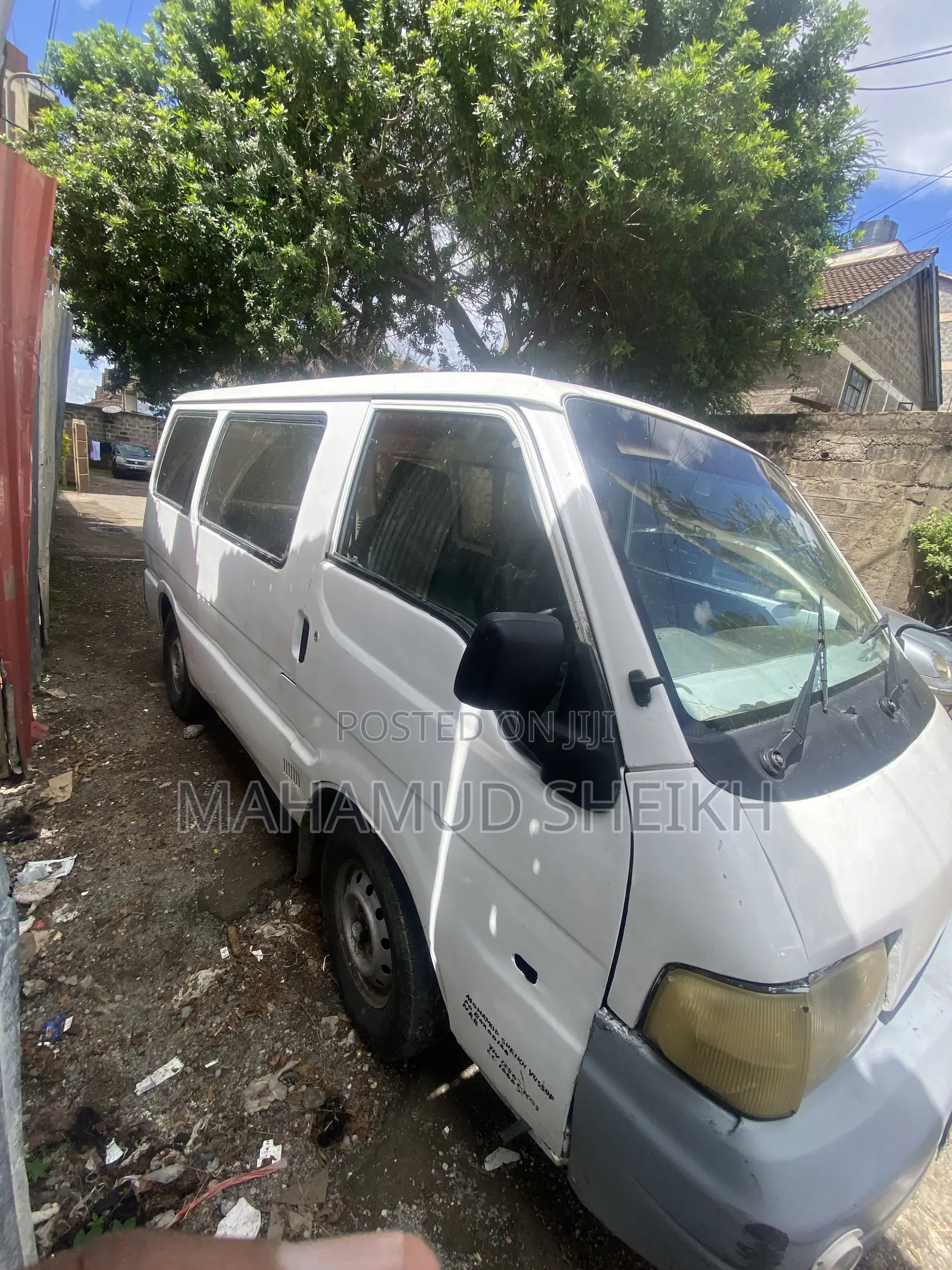 Mazda Bongo 2013 White