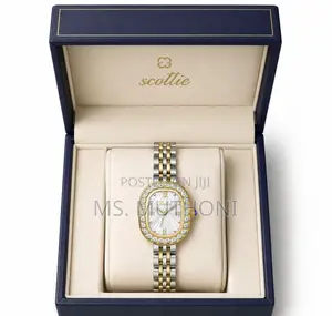 Textured Dial and a Diamond-Studded Bezel. Scottie Ladies Watch