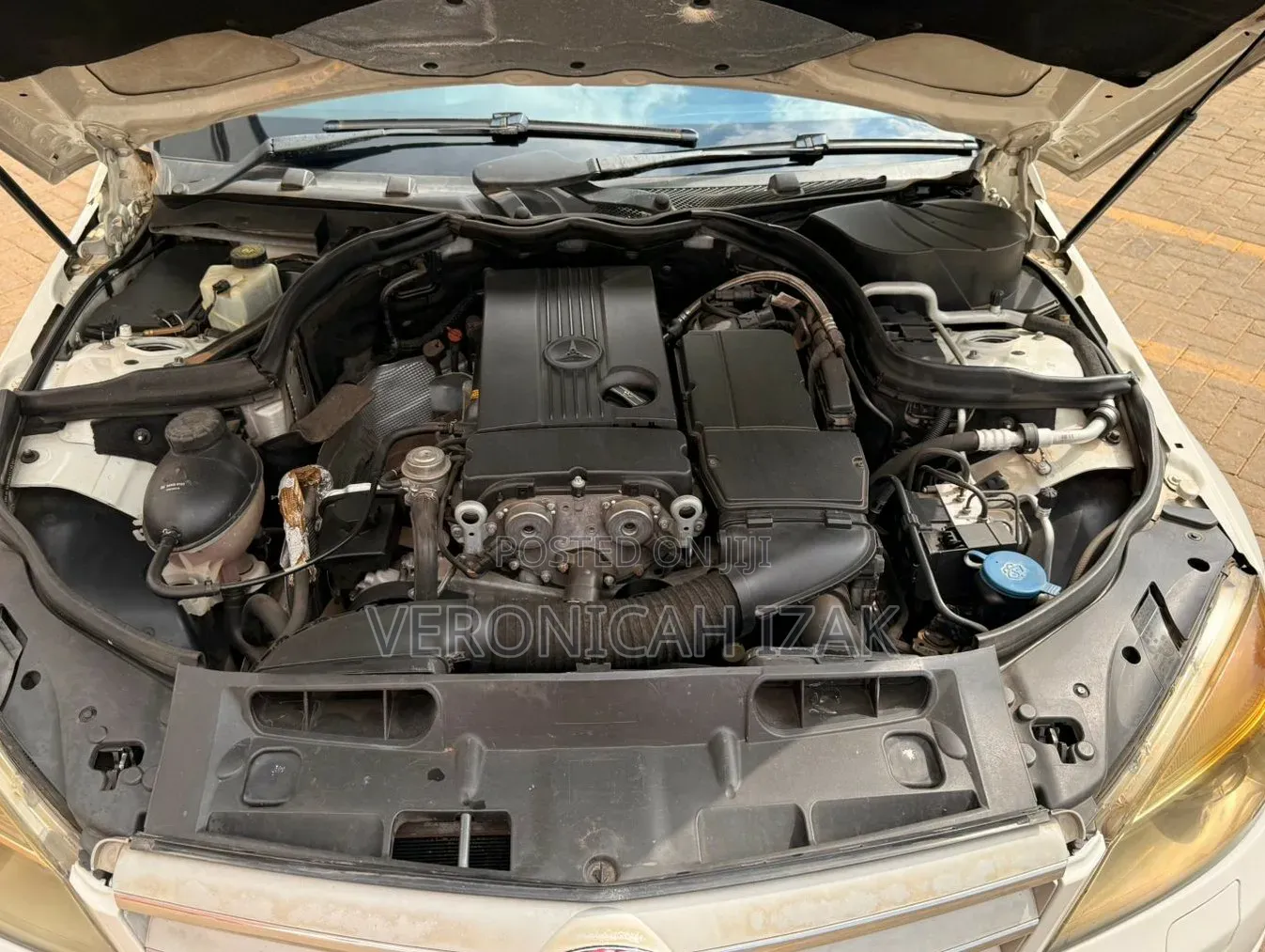 Mercedes-Benz C200 2008 Pearl