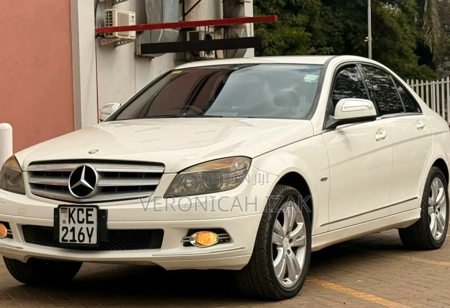 Mercedes-Benz C200 2008 Pearl