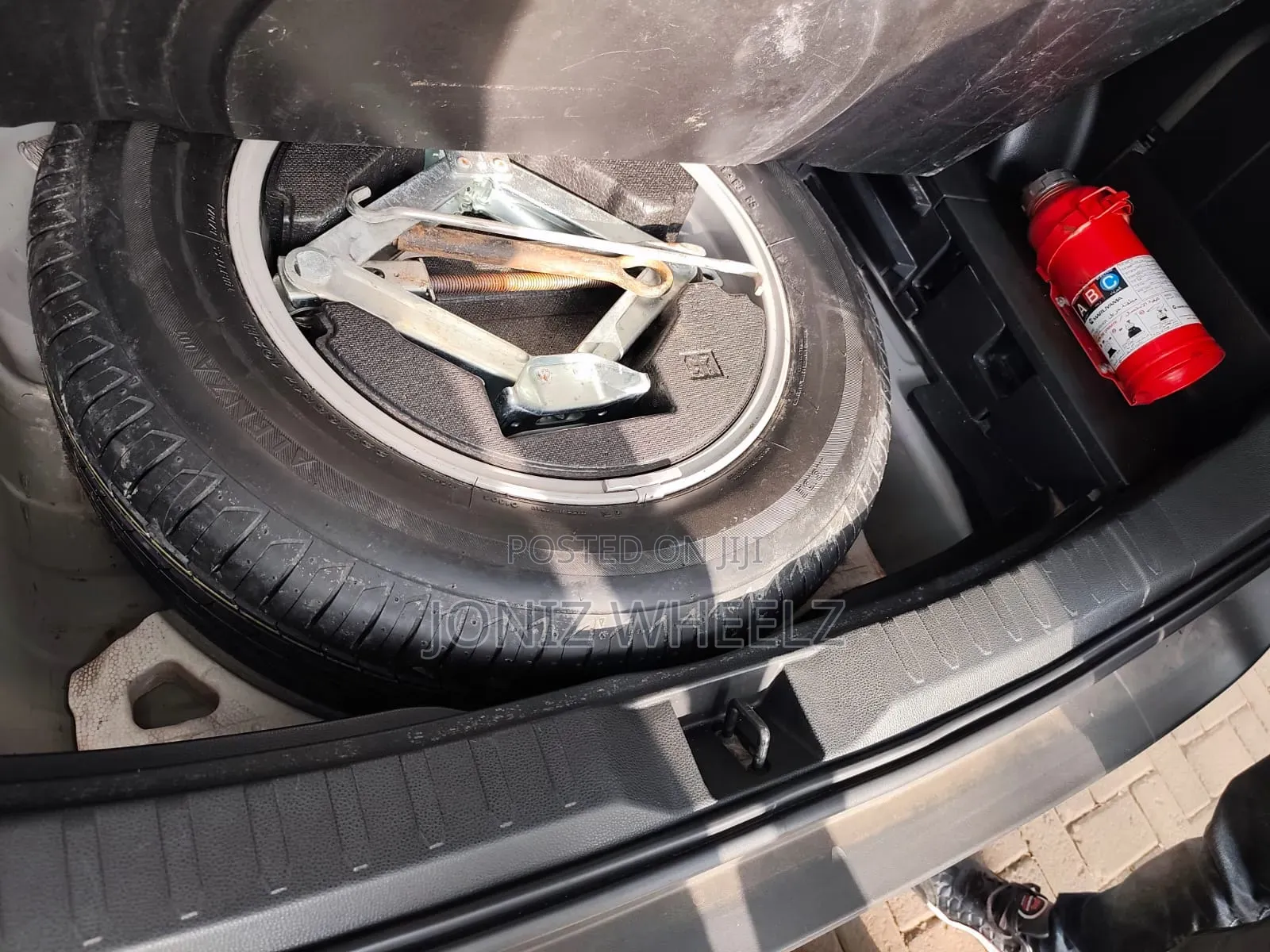 Toyota RAV4 2019 Silver