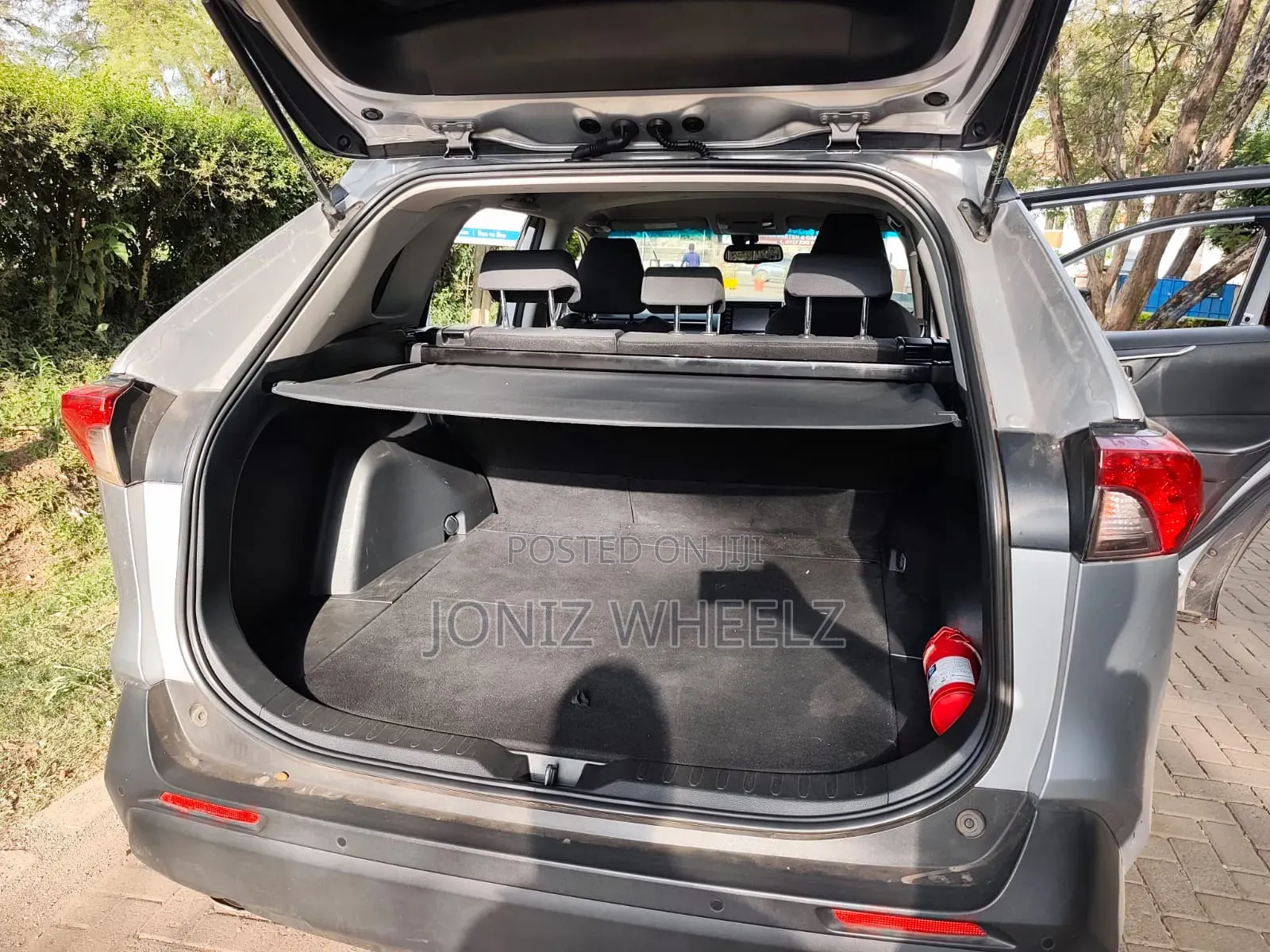 Toyota RAV4 2019 Silver