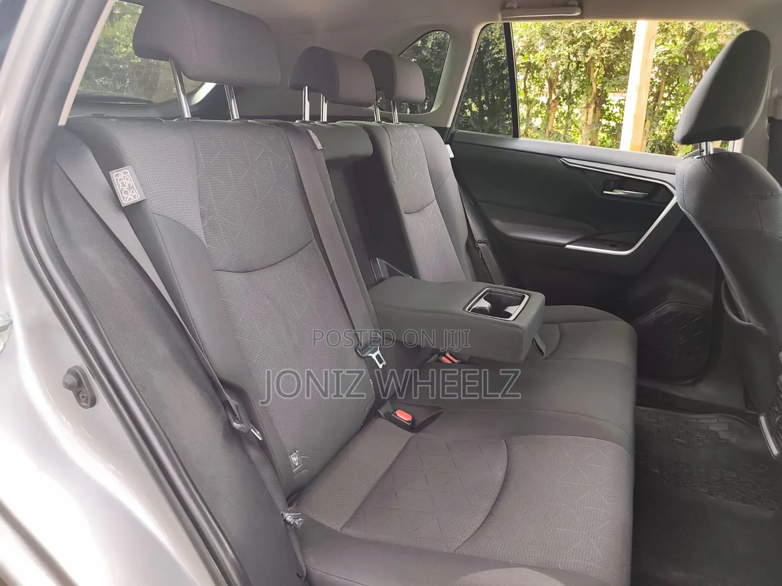 Toyota RAV4 2019 Silver