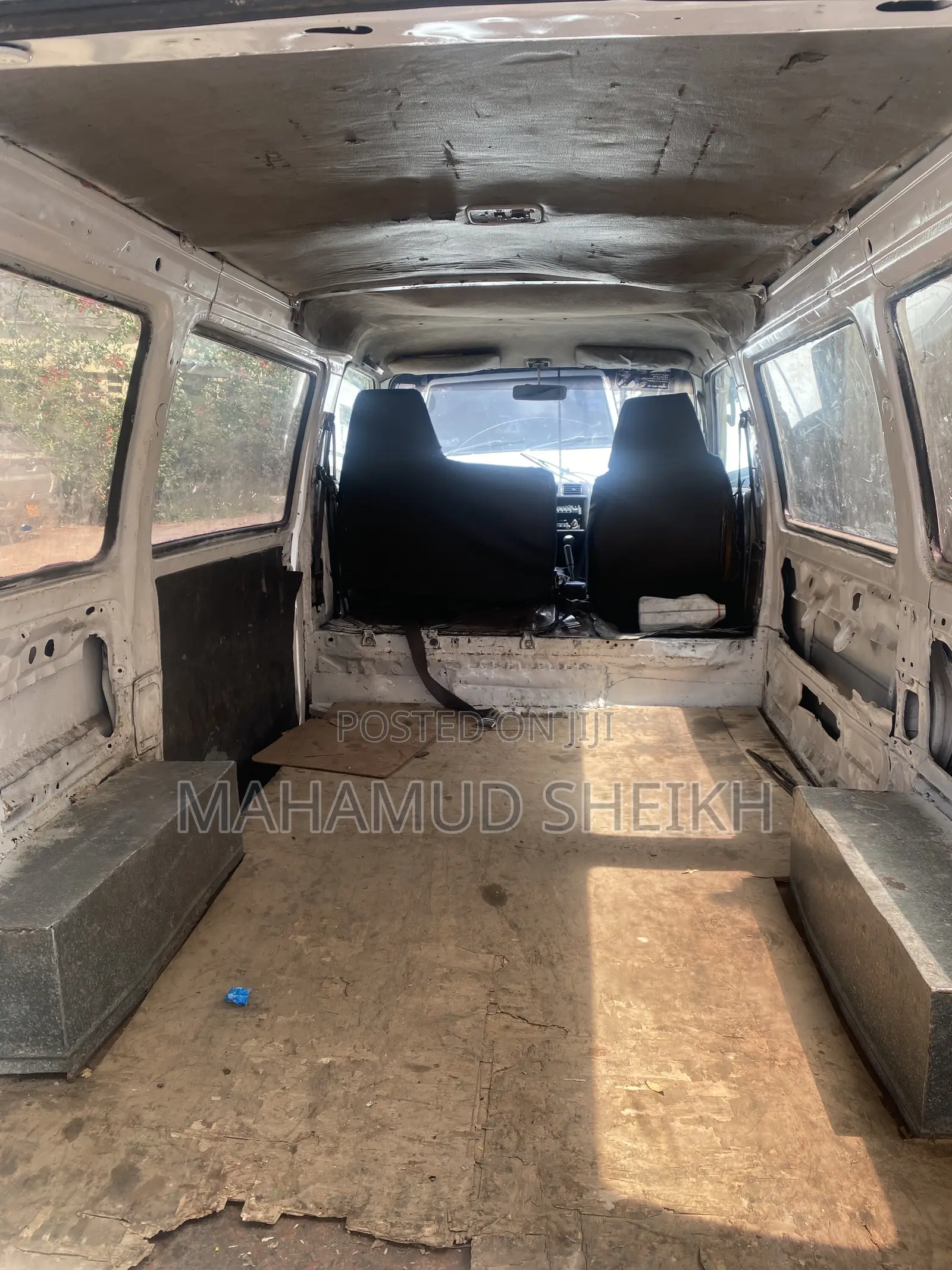 Mazda Bongo 2013 White