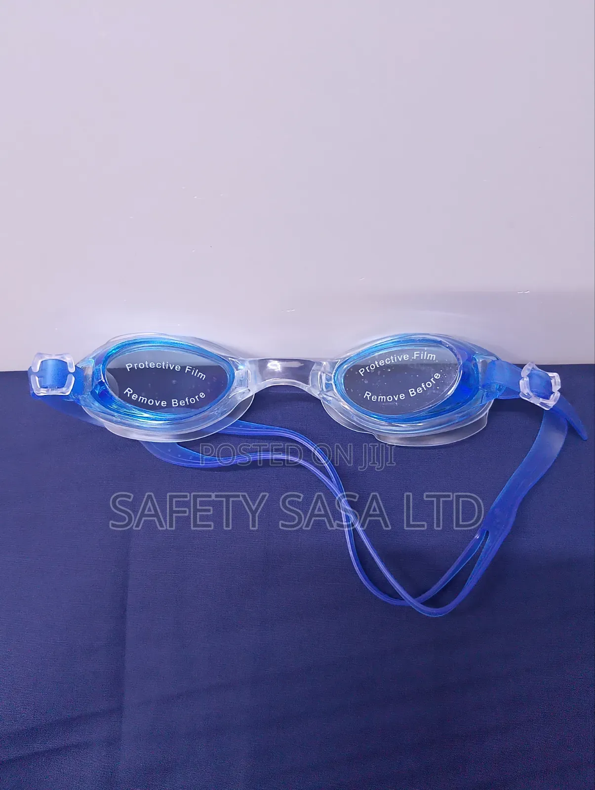 Anti-Fog Swimming Goggles