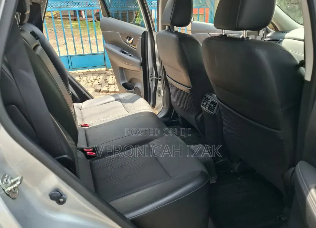 Nissan X-Trail 2013 Silver