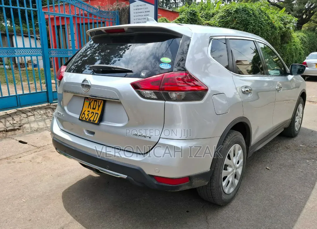 Nissan X-Trail 2013 Silver