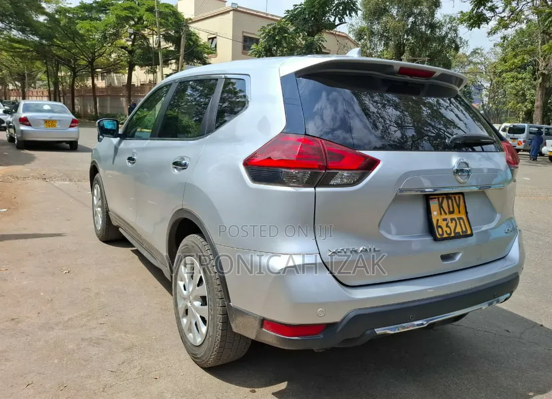 Nissan X-Trail 2013 Silver