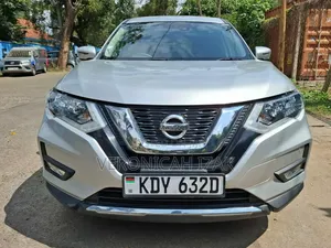 Nissan X-Trail 2013 Silver
