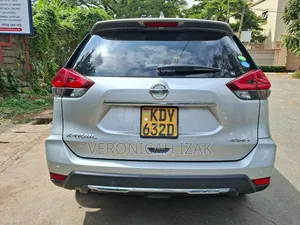 Nissan X-Trail 2013 Silver