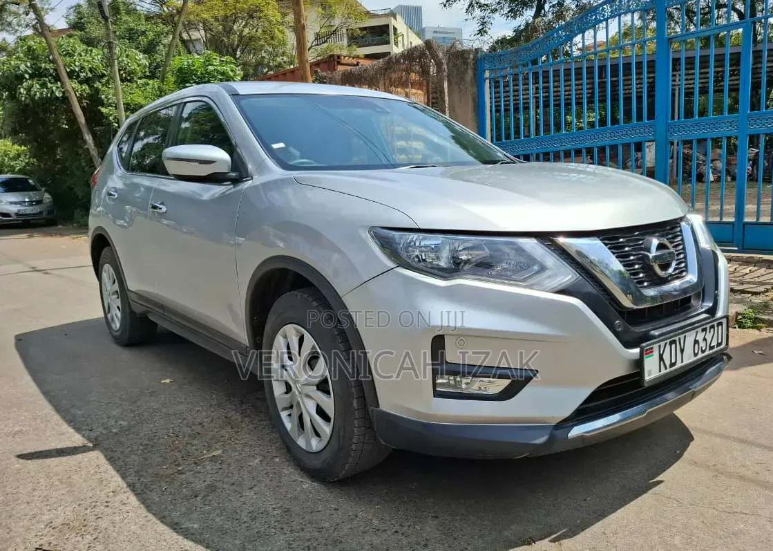 Nissan X-Trail 2013 Silver