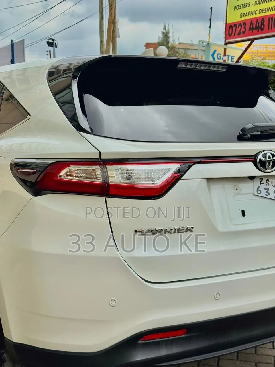 Toyota Harrier 2.0 2019 White