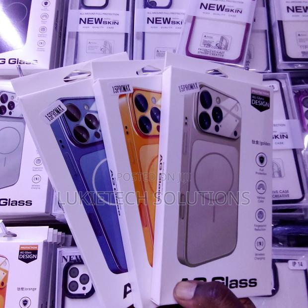 iPhone 15 Pro Max Classic Phone Case