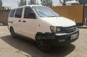 Toyota TownAce 2005 White
