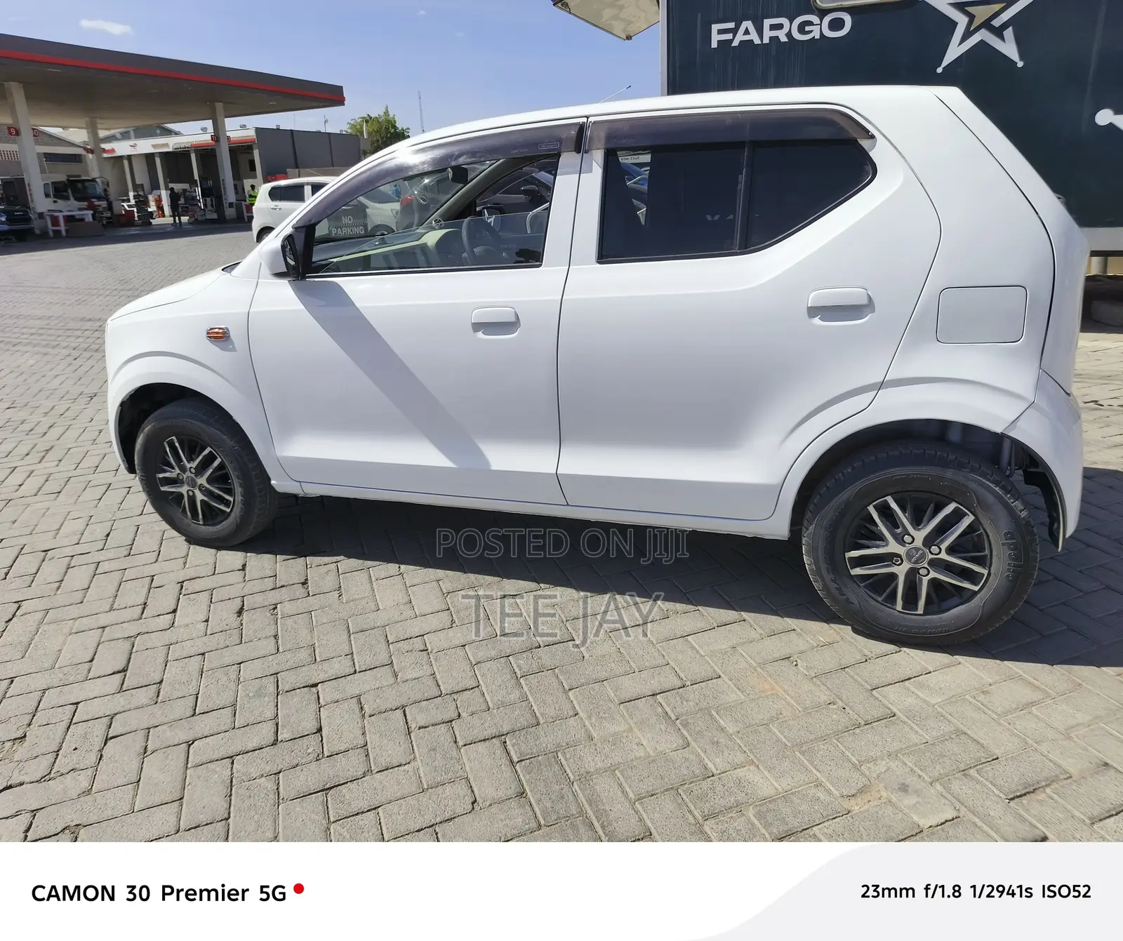 Suzuki Alto 2016 White