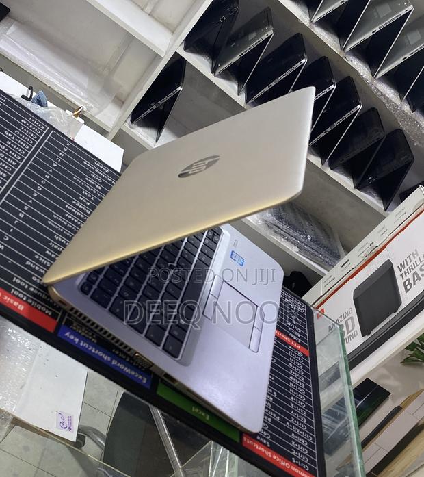 Laptop HP EliteBook 820 G3 8GB Intel Core i5 SSD 256GB - thumbnail 2