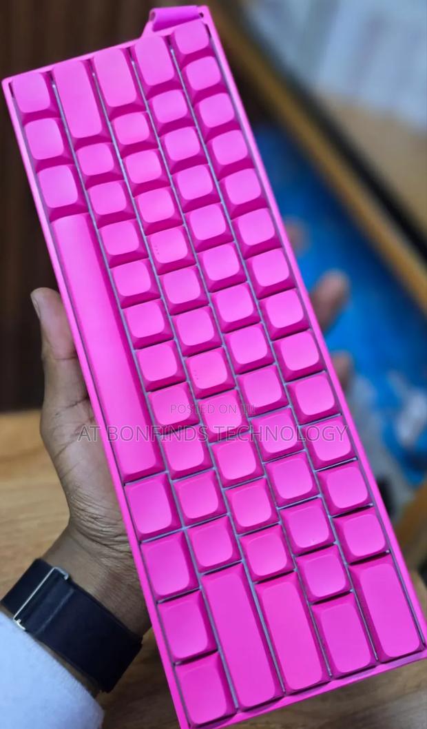 Aura Rechargeable Mechanical Keyboard - main view