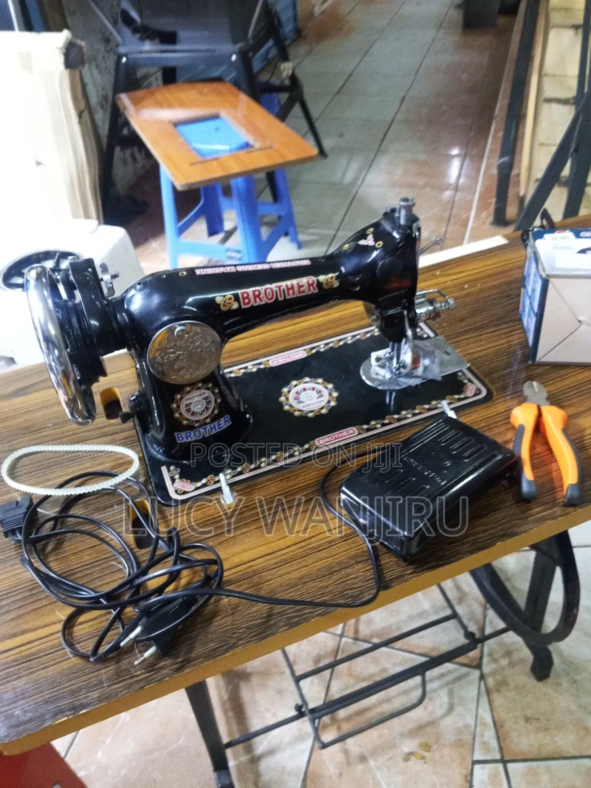 Brother Sewing Machine With Imported Table