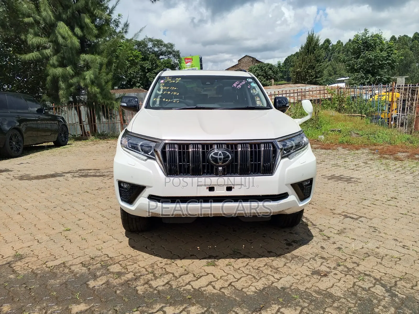 Toyota Land Cruiser Prado 2021 White