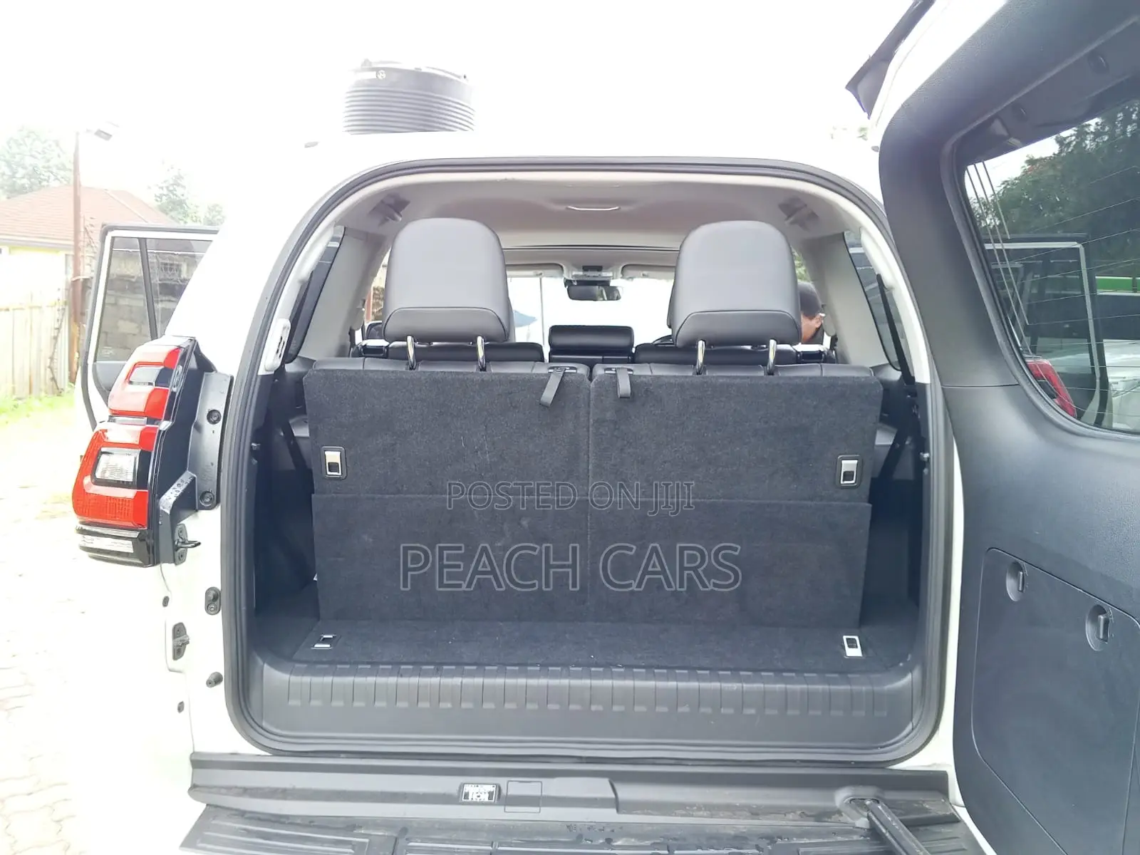 Toyota Land Cruiser Prado 2021 White