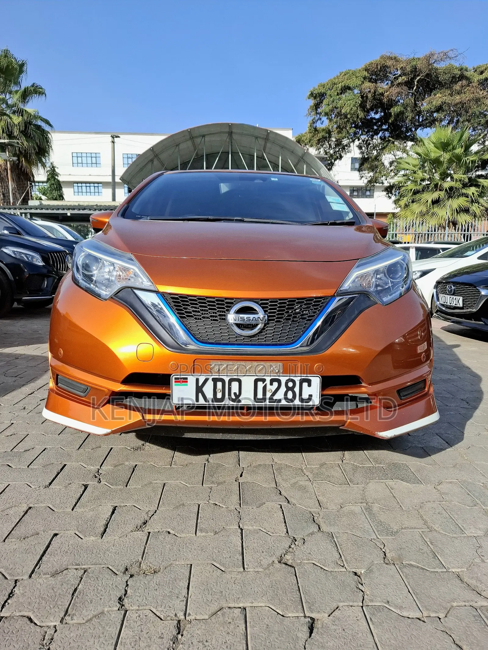 Nissan Note 1.2 Hybrid 2017 Orange