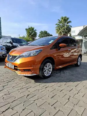Nissan Note 1.2 Hybrid 2017 Orange
