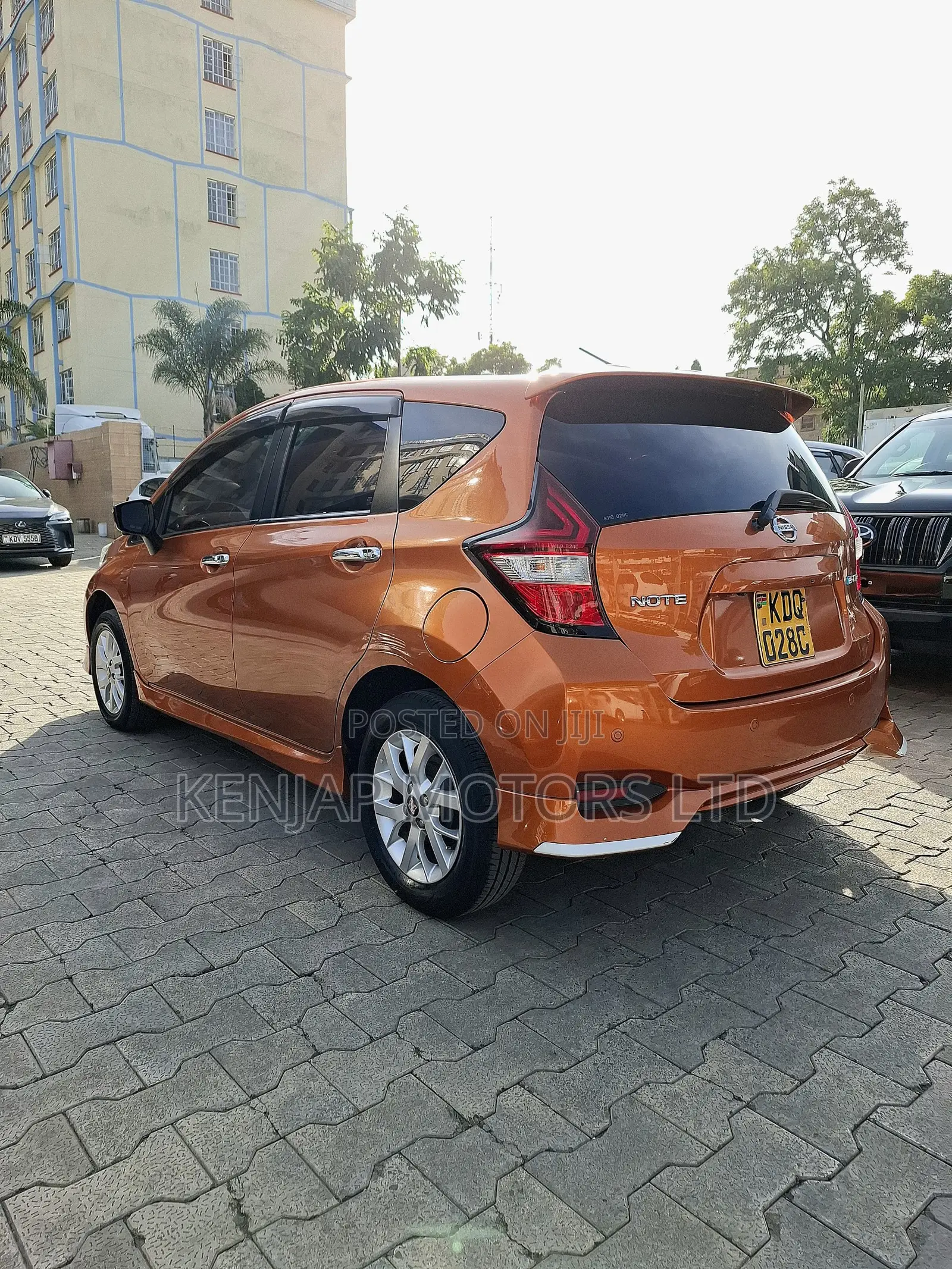 Nissan Note 1.2 Hybrid 2017 Orange