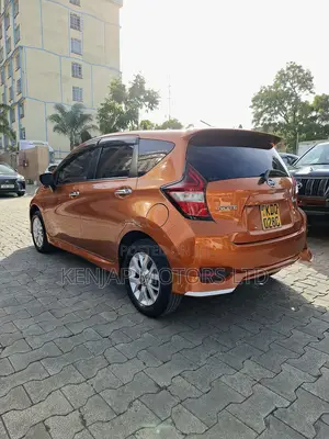 Nissan Note 1.2 Hybrid 2017 Orange