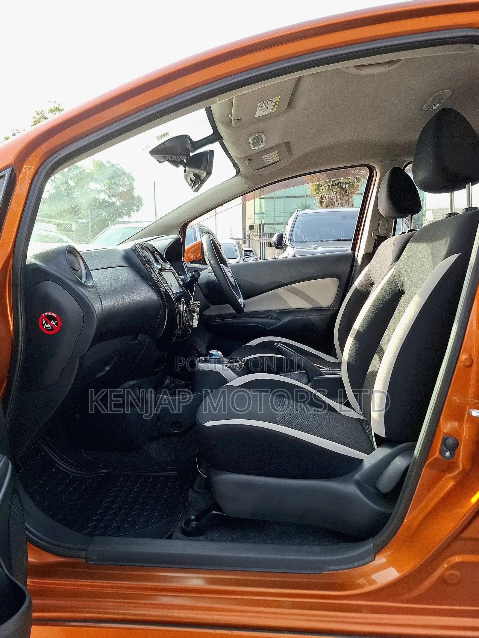 Nissan Note 1.2 Hybrid 2017 Orange
