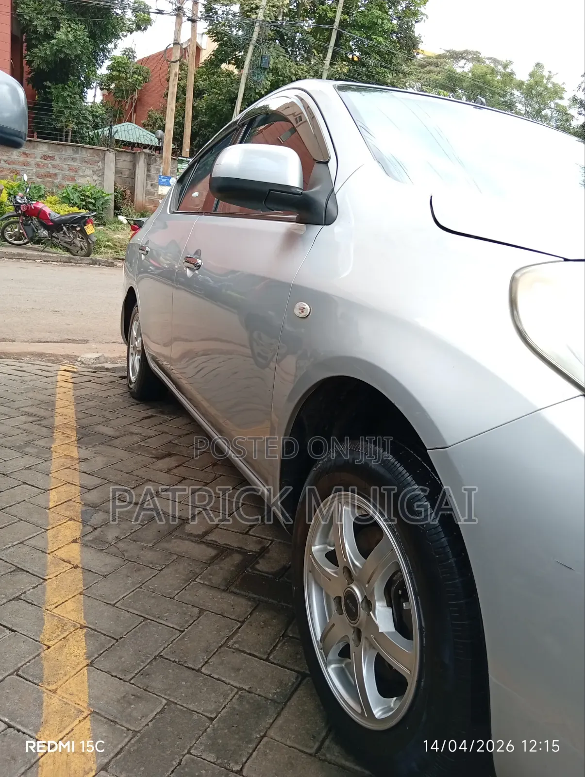Nissan Latio 1.2 2013 Silver