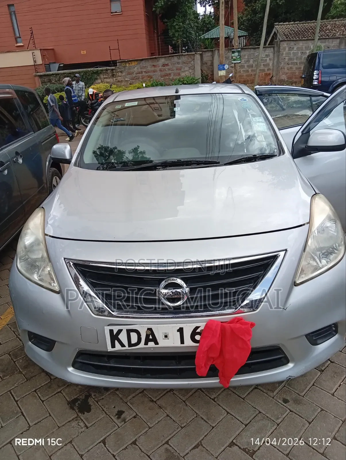 Nissan Latio 1.2 2013 Silver