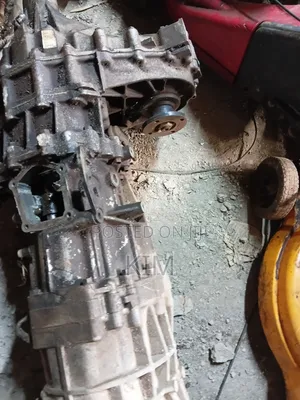 Nissan Navara D40 Engine Gearbox