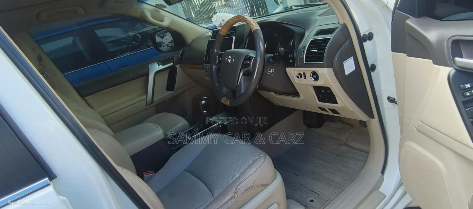 Toyota Land Cruiser Prado 2018 White