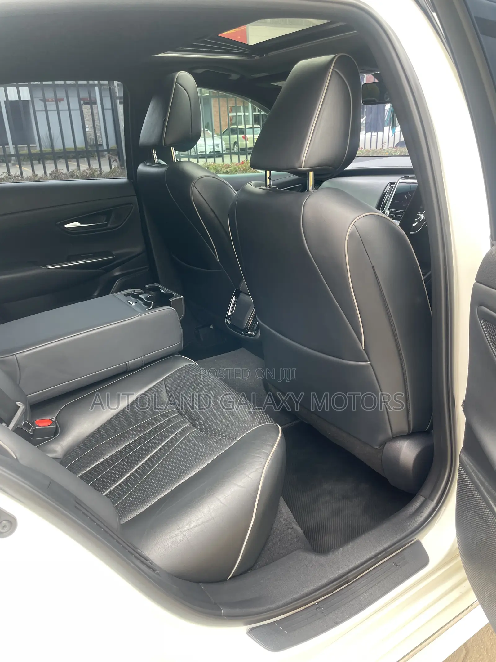 Toyota Crown 2020 White