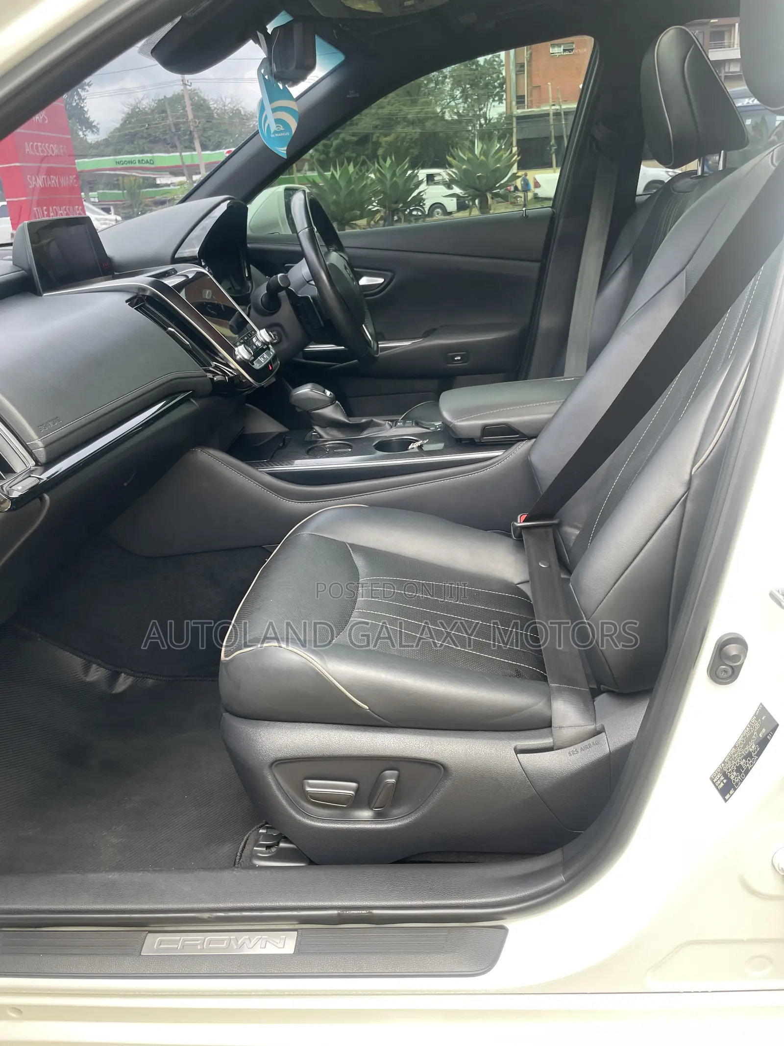 Toyota Crown 2020 White