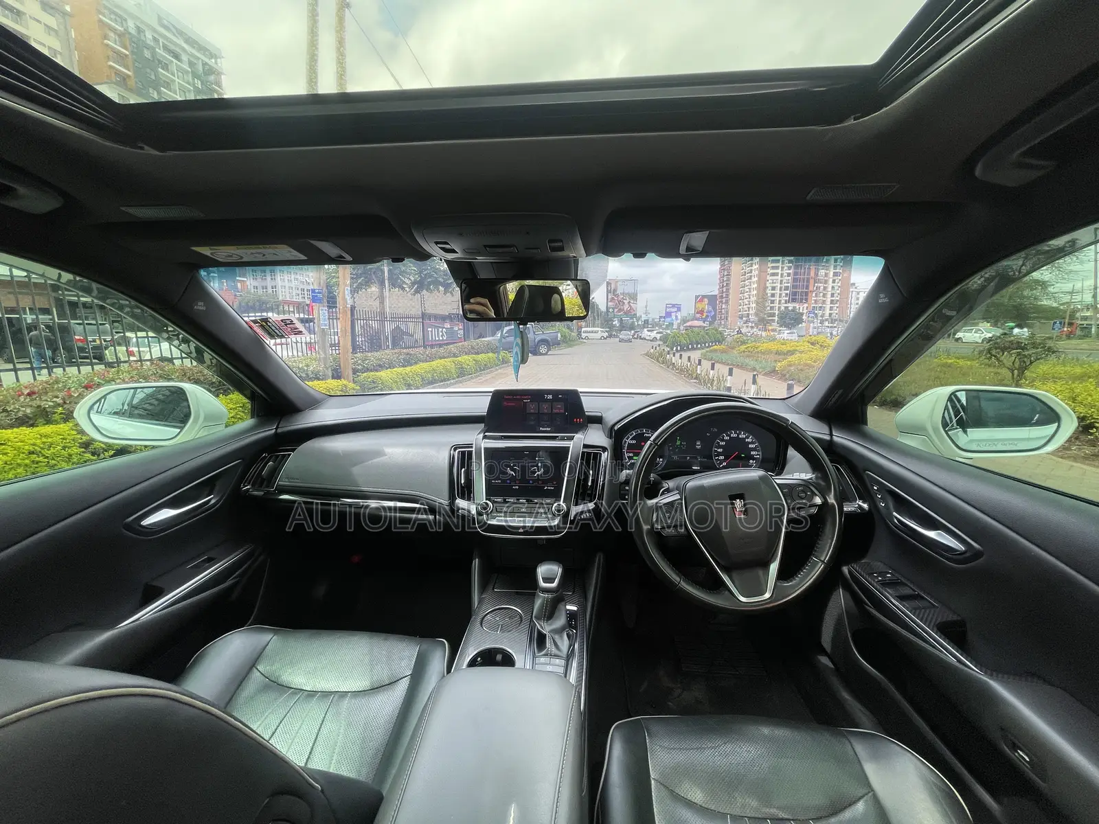 Toyota Crown 2020 White