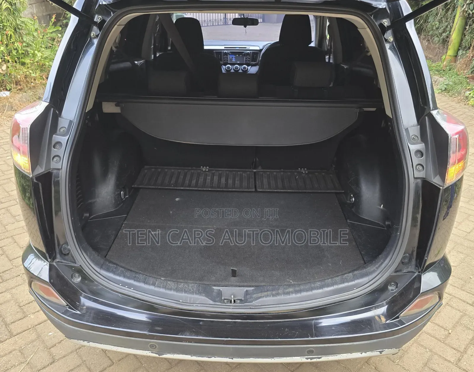 Toyota RAV4 2016 Black