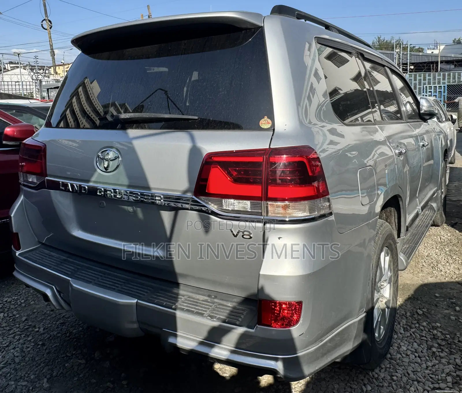 Toyota Land Cruiser 5.7 V8 VX-S 2017 Silver