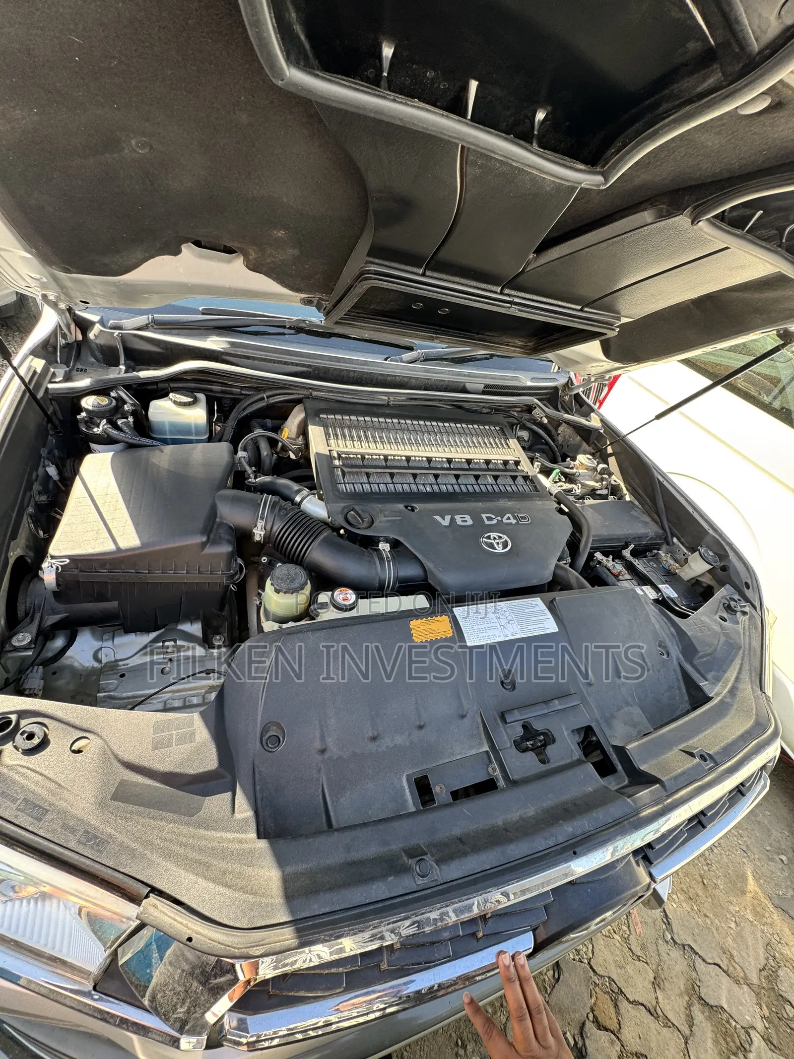 Toyota Land Cruiser 5.7 V8 VX-S 2017 Silver