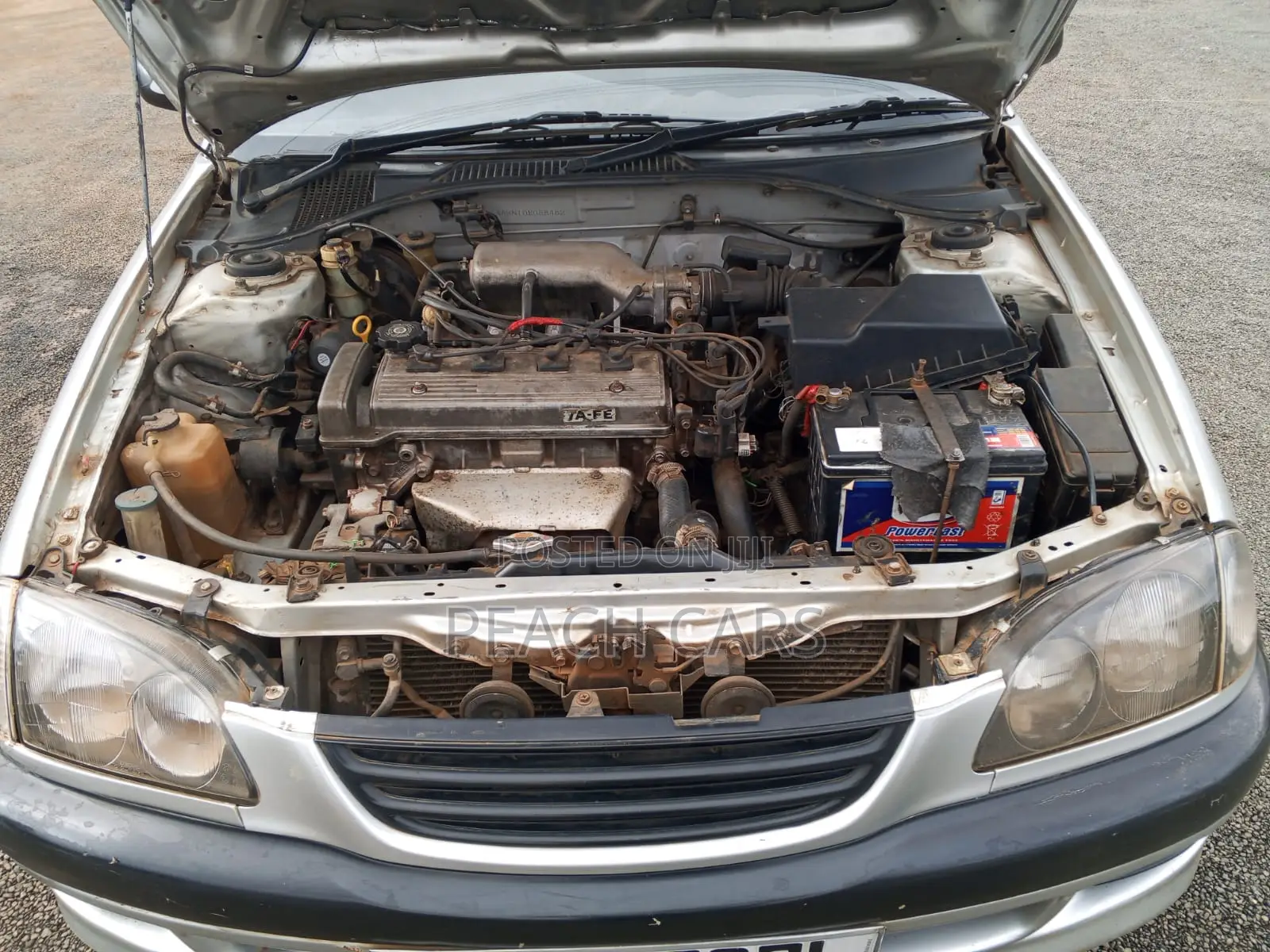Toyota Avensis 2000 Silver