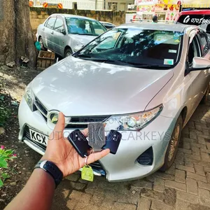 Toyota Keyless Remotes Duplicate Keys and Programming